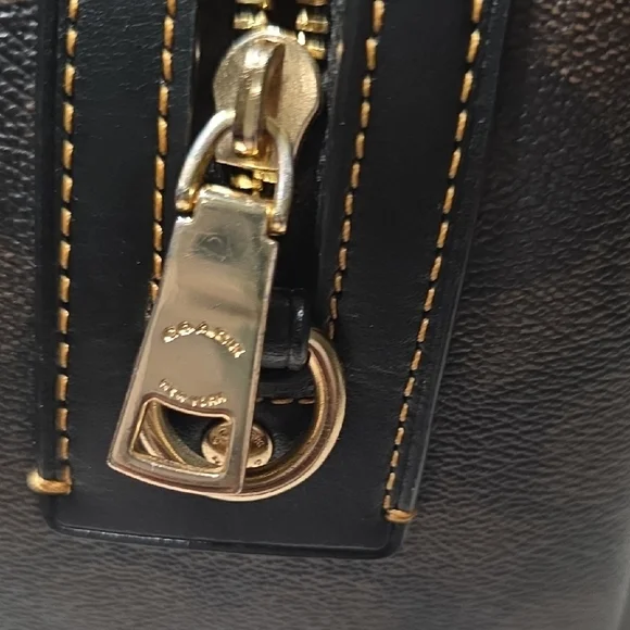 Coach Brown and Black Women's Handbag - Picture 4 of 7